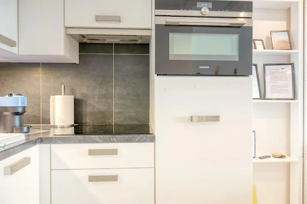 Stunning Apartment In Ostend With Free Parking