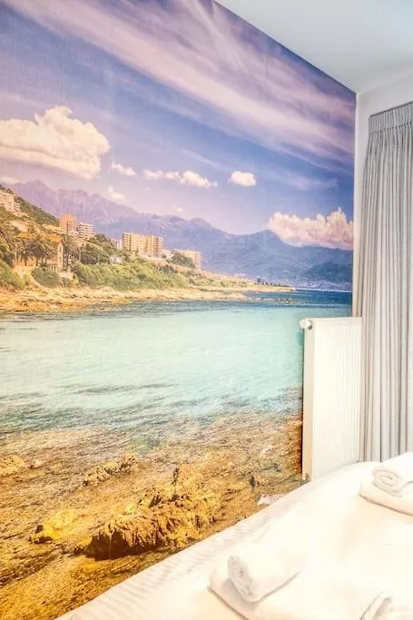 Stunning Apartment In Ostend With Free Parking